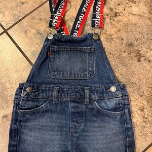 Levis Boyfriend Shortall Girls Blue Bib Jean Shorts Overalls Denim Size 4Reg